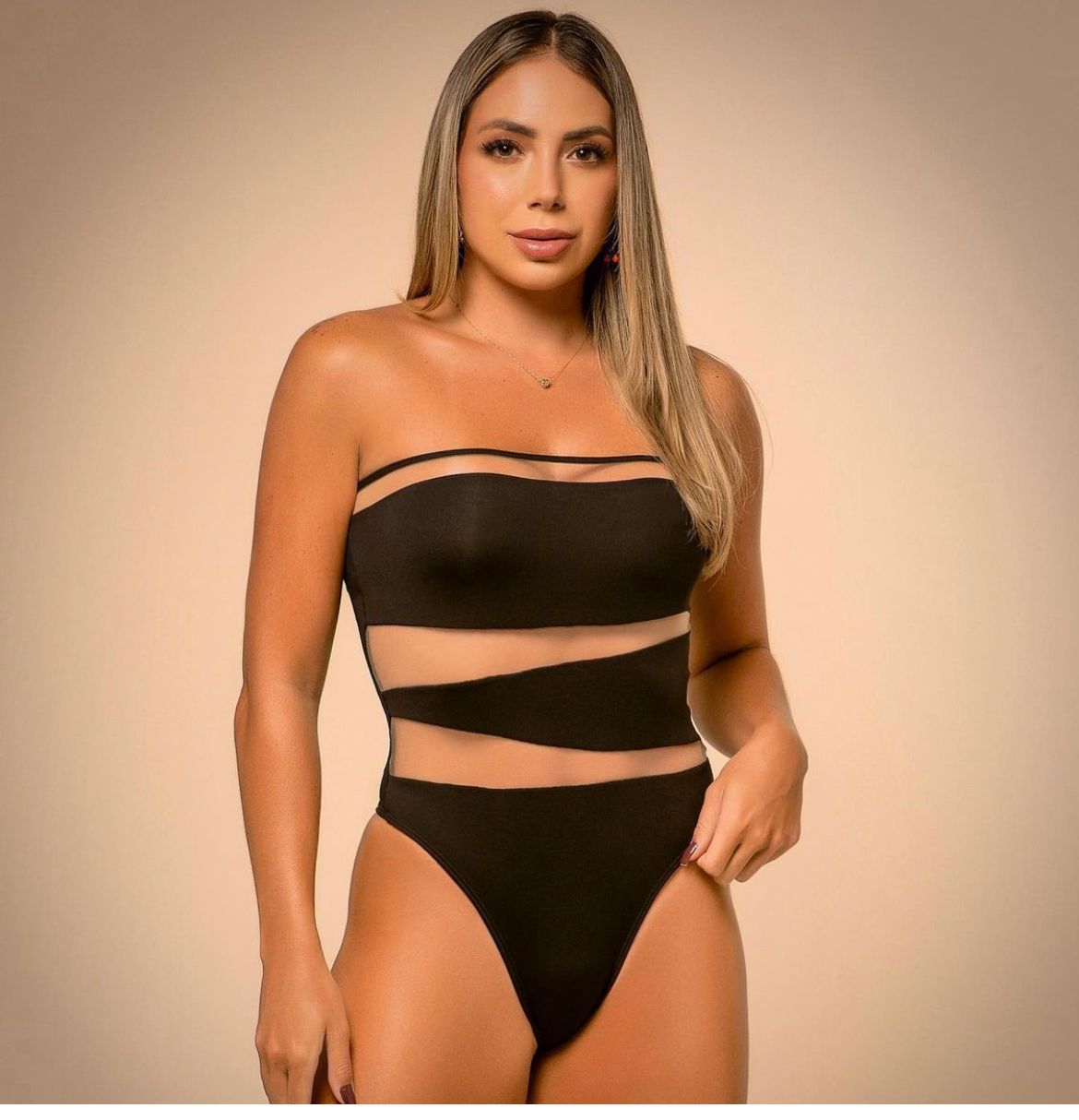 One Piece Alessa Black